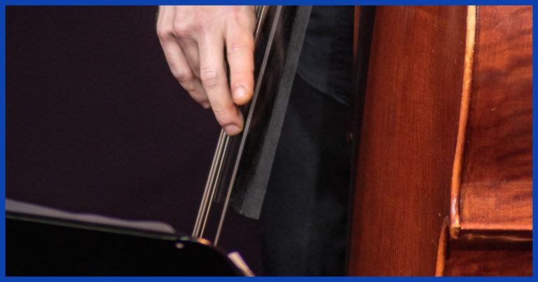 Musikgenuss in Lüdinghausen: Maria Höwing leitet außergewöhnliches Chorkonzert