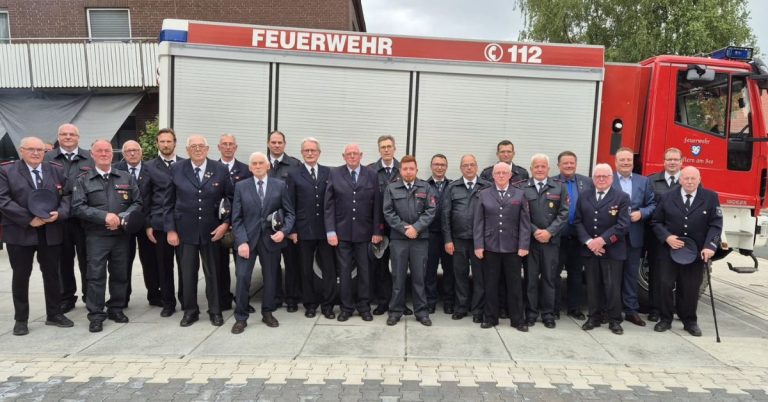 Feuerwehr Haltern ehrt Jubilare: Langjähriger Einsatz gewürdigt