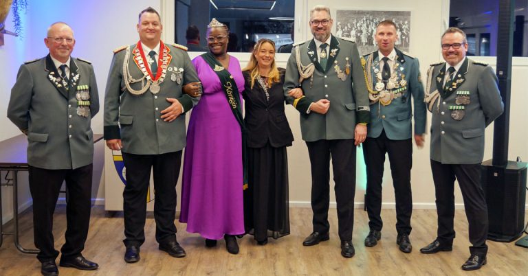 Halterns Offiziere feiern treue Schützen – Vier Mitglieder seit 65 Jahren dabei