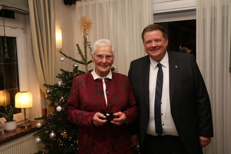 Margret Brathe freut sich über die Auszeichnung.