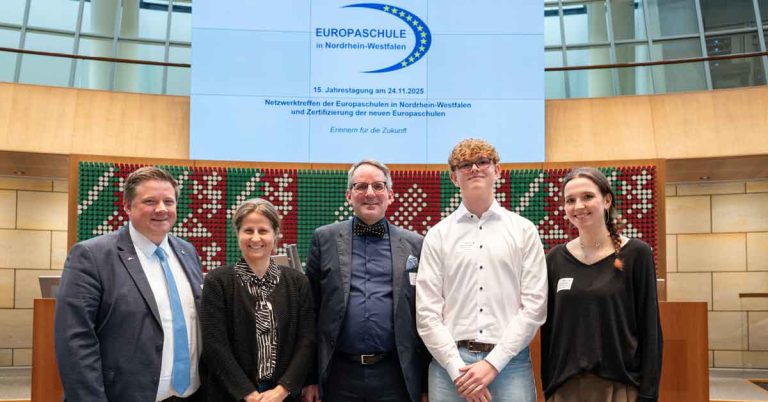 Halterner Gymnasium im Landtag ausgezeichnet