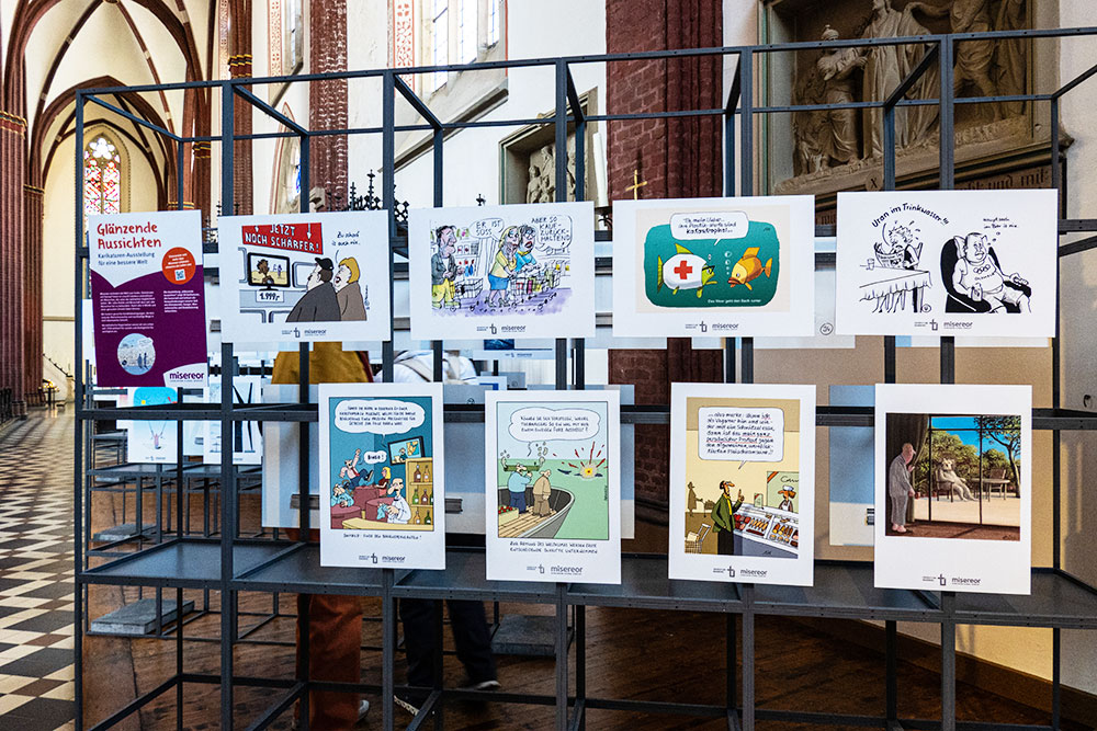 Ausstellung in der St. Sixtuskirche Haltern