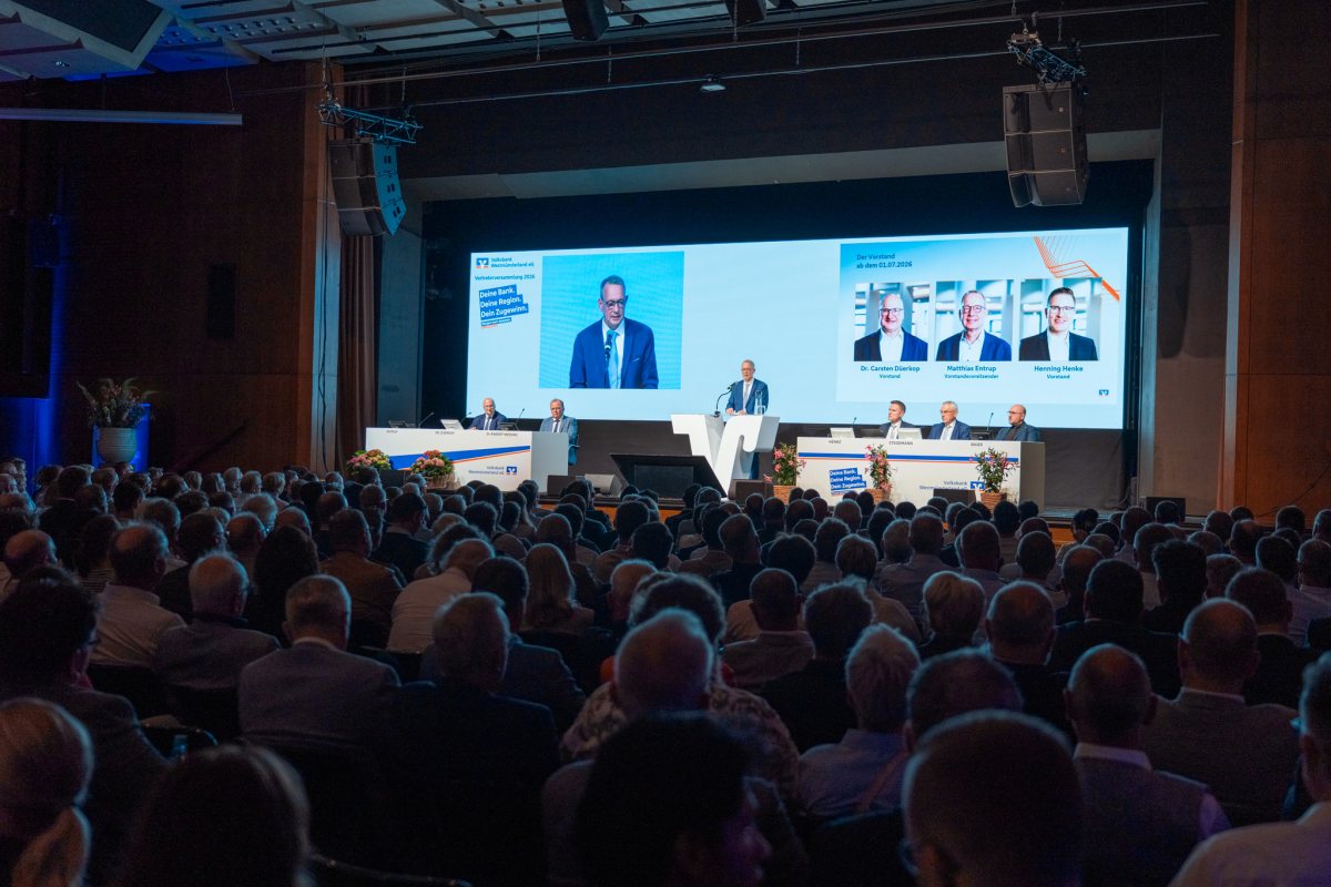 Vertreterversammlung der Volksbank Westmünsterland in der Stadthalle Vennehof in Borken