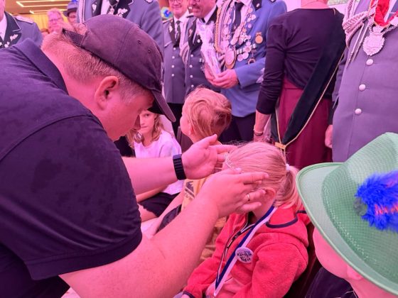 Ehrung der Kinderk&ouml;nigin beim Kindersch&uuml;tzenfest Haltern