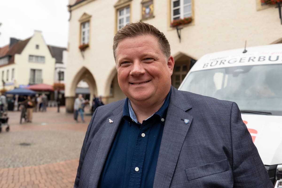 Bürgermeister Andreas Stegemann bei der Seniorenmesse in Haltern