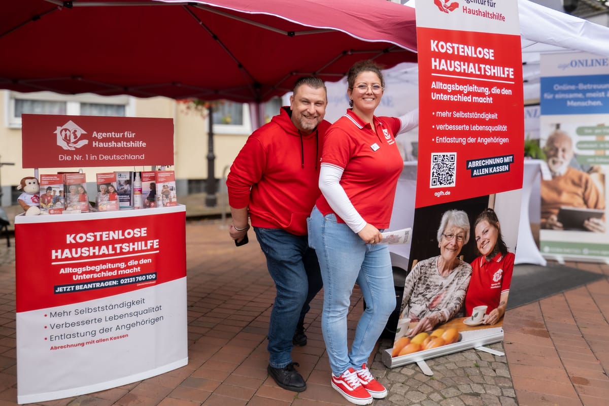 Beratung zur Haushaltshilfe bei der Seniorenmesse Haltern