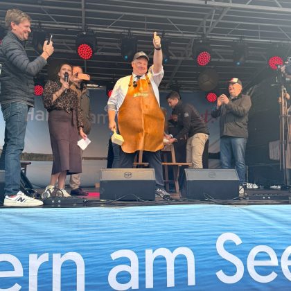 Fassanstich auf der Hauptb&uuml;hne beim Heimatfest 2026 in Haltern