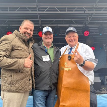 Beteiligte nach dem Fassanstich beim Heimatfest Haltern 2026