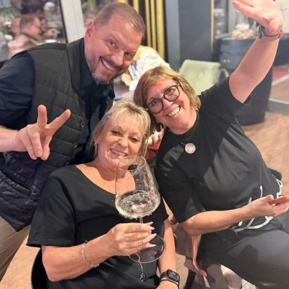 Gut gelaunte G&auml;ste beim Heimatfest 2026 in Haltern